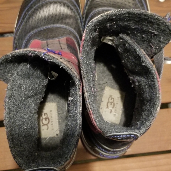RARE Ugg Boots - Picture 4 of 6